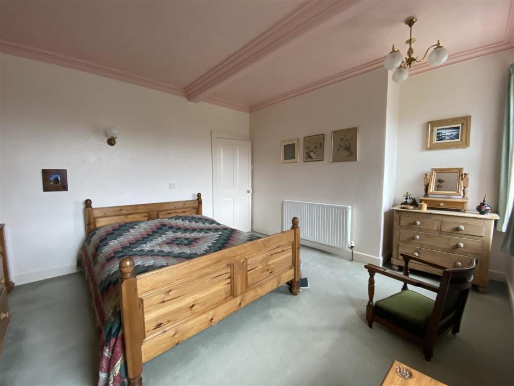 Bed 1, pic 1.jpeg