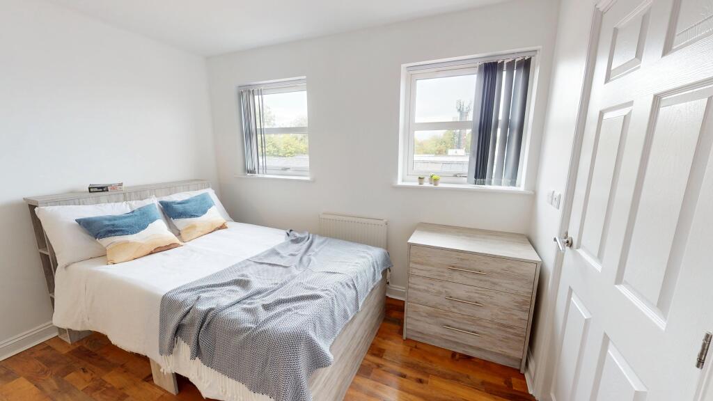 Blue-Fox-Close-2 (11