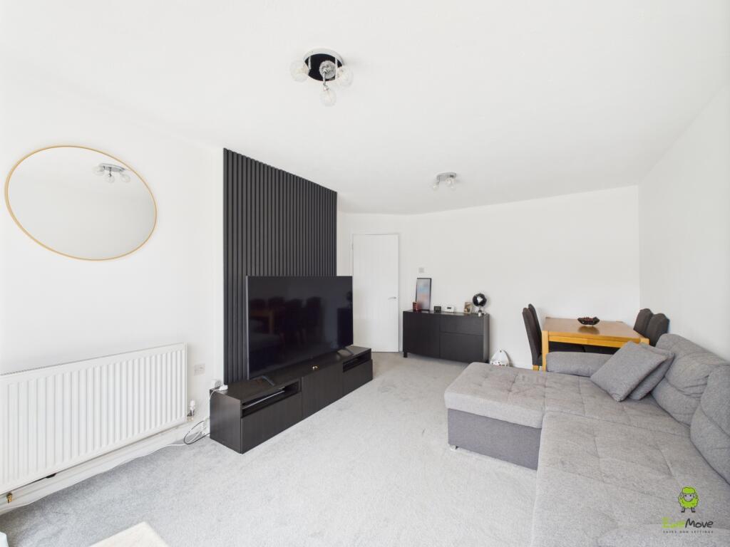 CAM02615G0-PR0093-STILL002