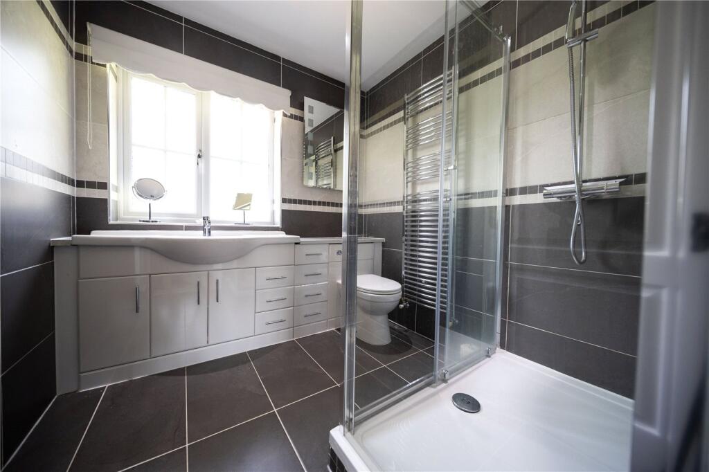 Ensuite