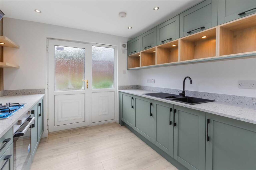 Kitchen (1)