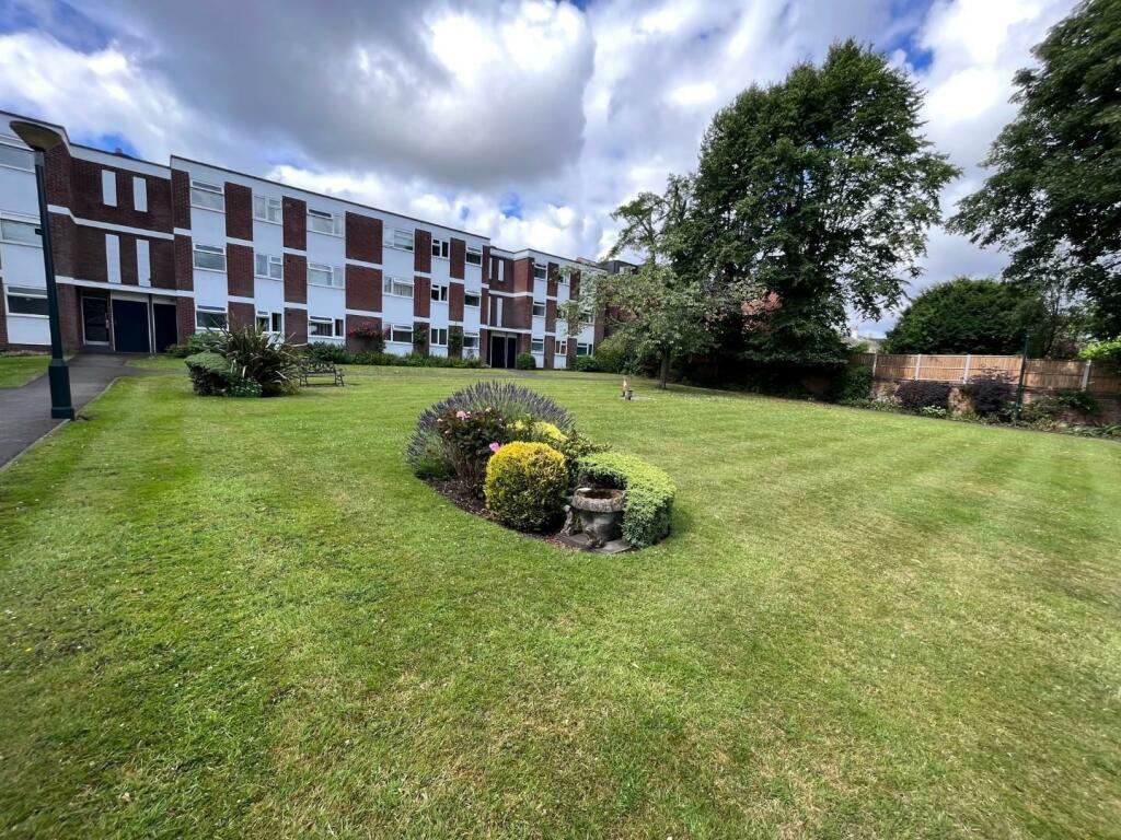 Communal Gardens 1.jpg