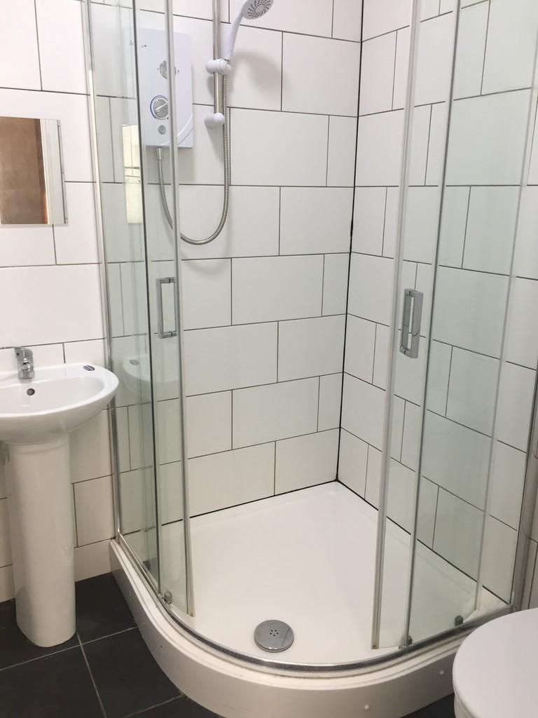 room 13 en-suite