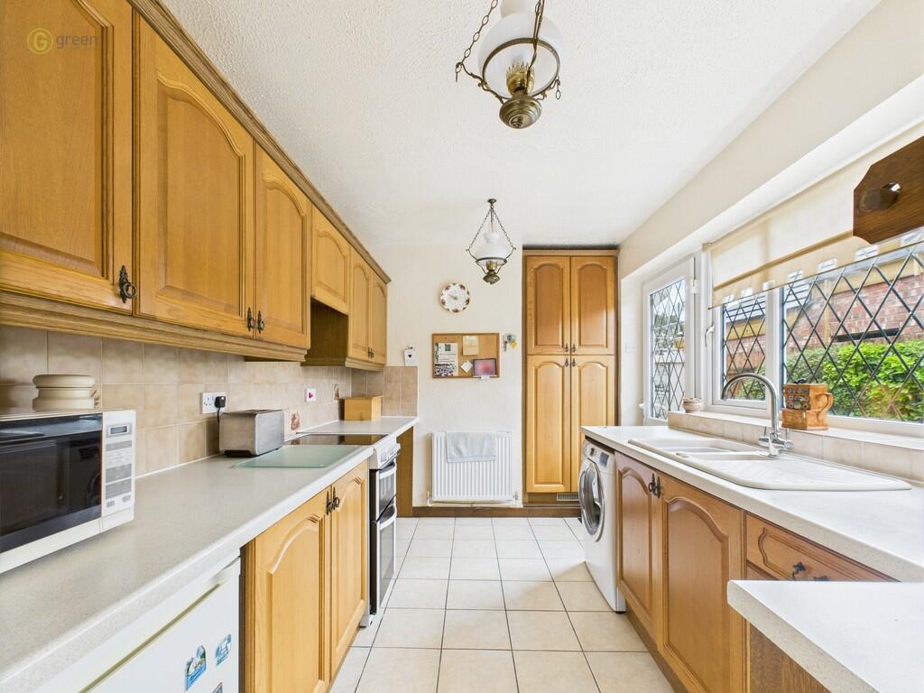 CAM03830G0-PR0192...