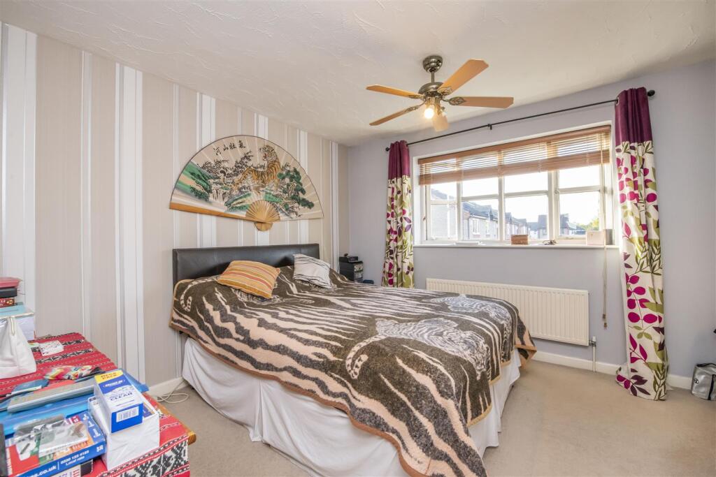 Home_7.JPG