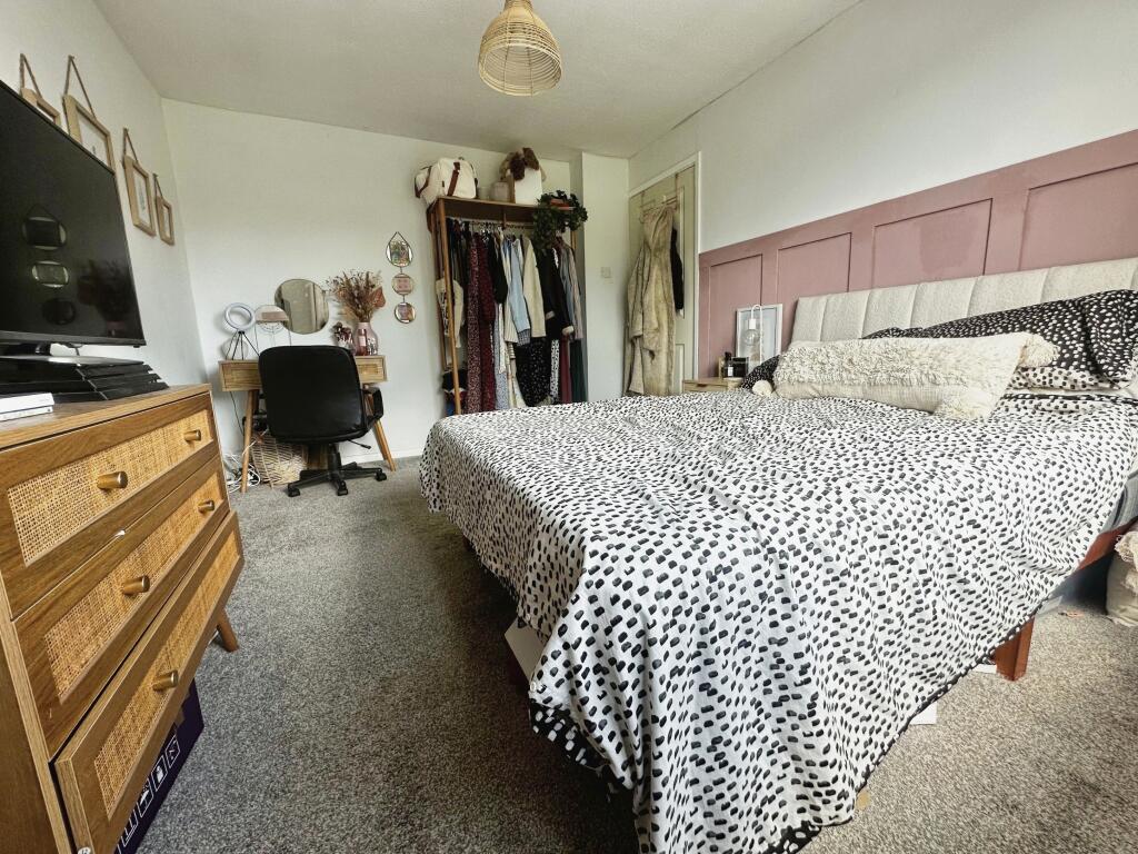 Bedroom One.JPG