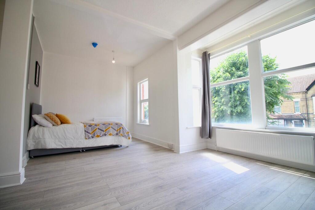 Room 4