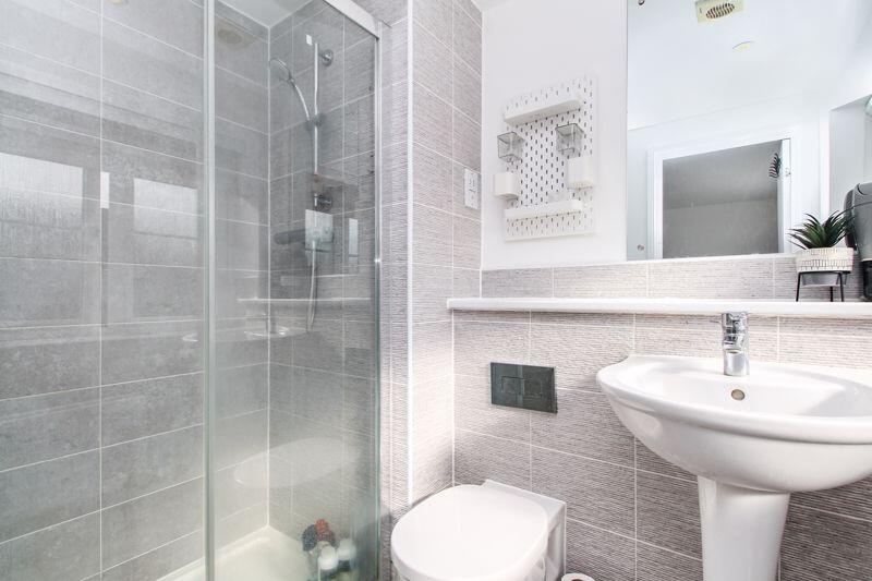 Bedroom One En-Suite