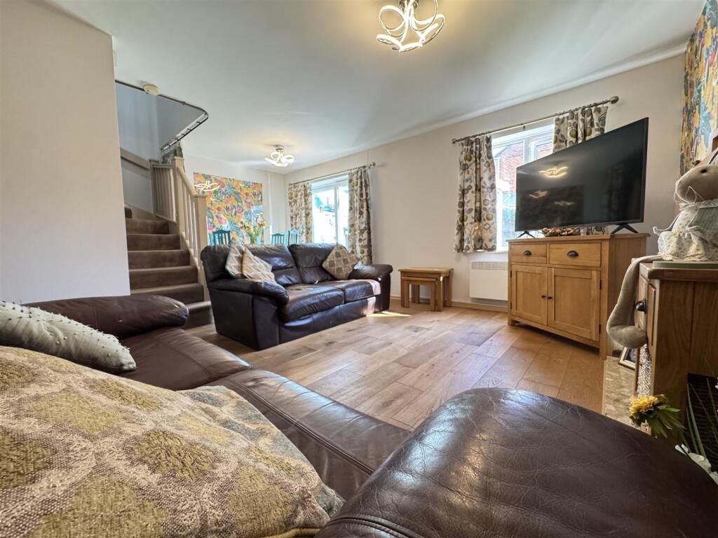 IMG_0015 (Large).JPG