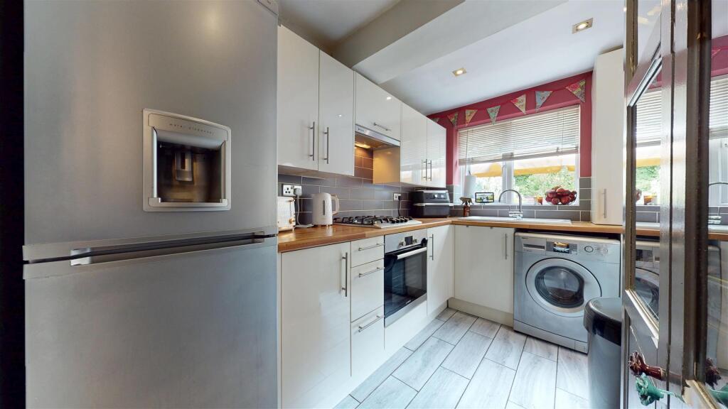 Renfrew Avenue Kitchen
