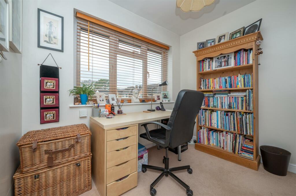 Bedroom Five/Office