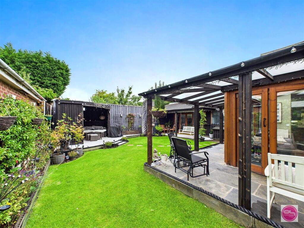 Newhall Road (33).jpg