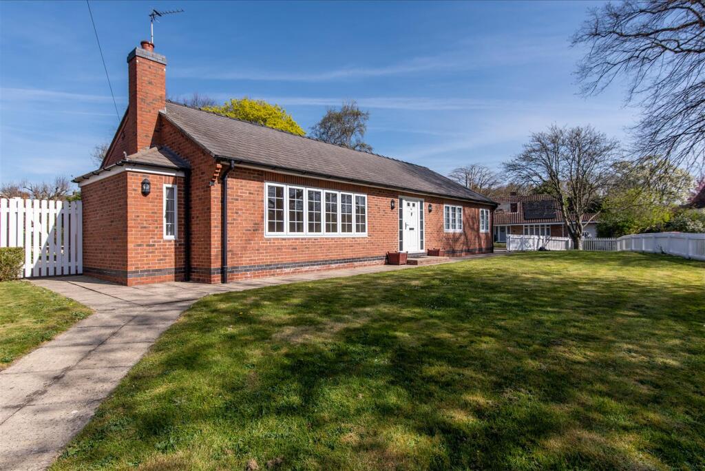 54 village rd-hi-8.jpg