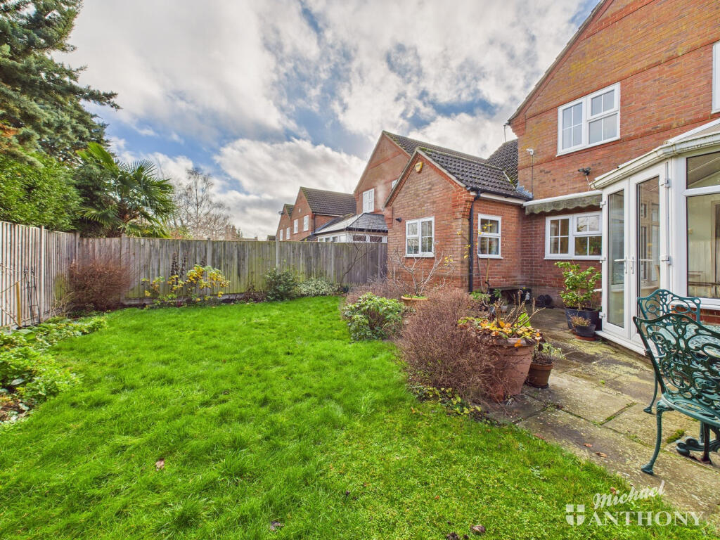 f6508c6ea4e94829b88ff5f66fcc2f9b_80_CAM03852G0-PR0