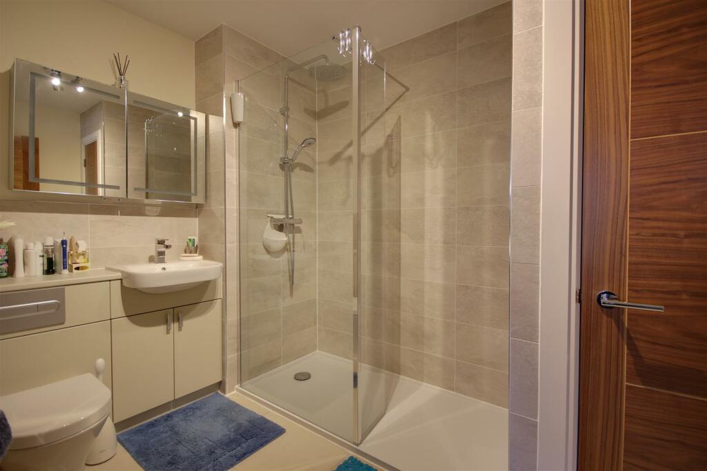 En-suite Shower Room