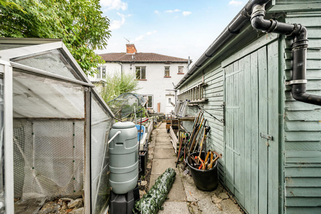 1324784-16-687fd0...