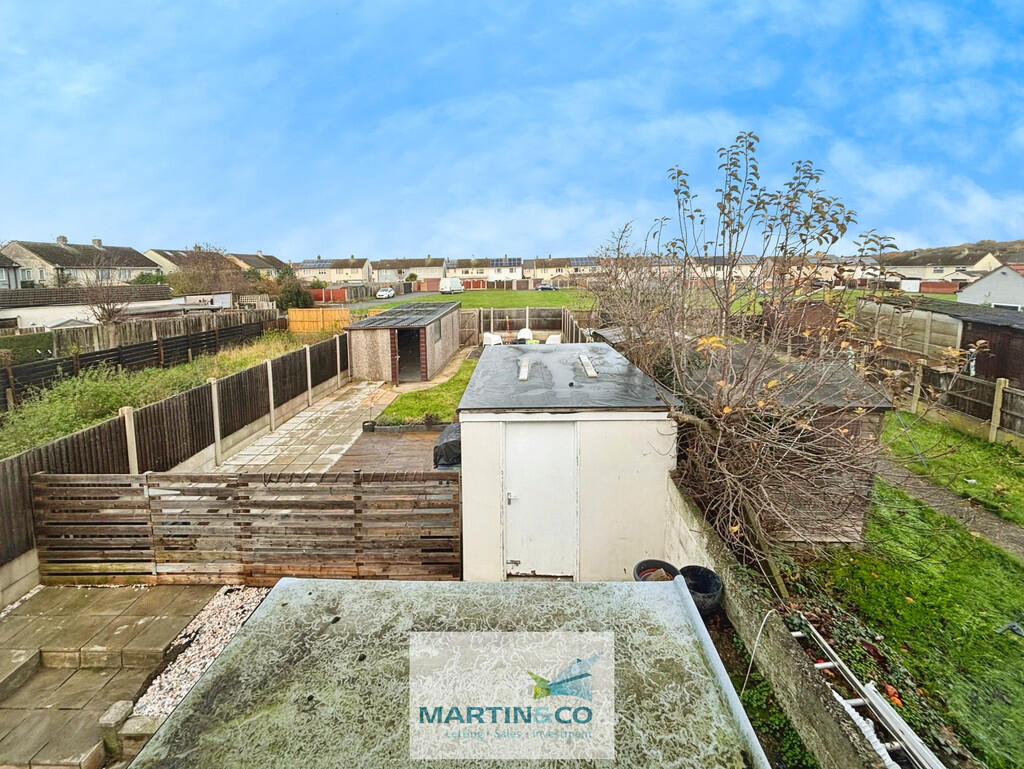 61d0b5ce--475D-9E...