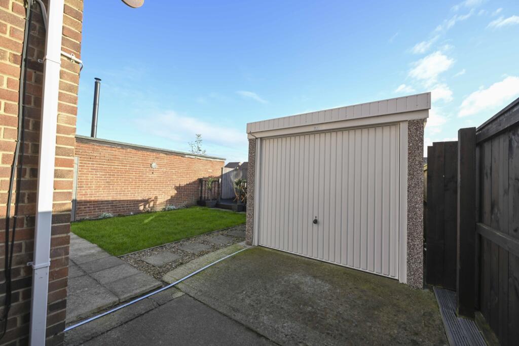 43 Fernwood Redcar-9