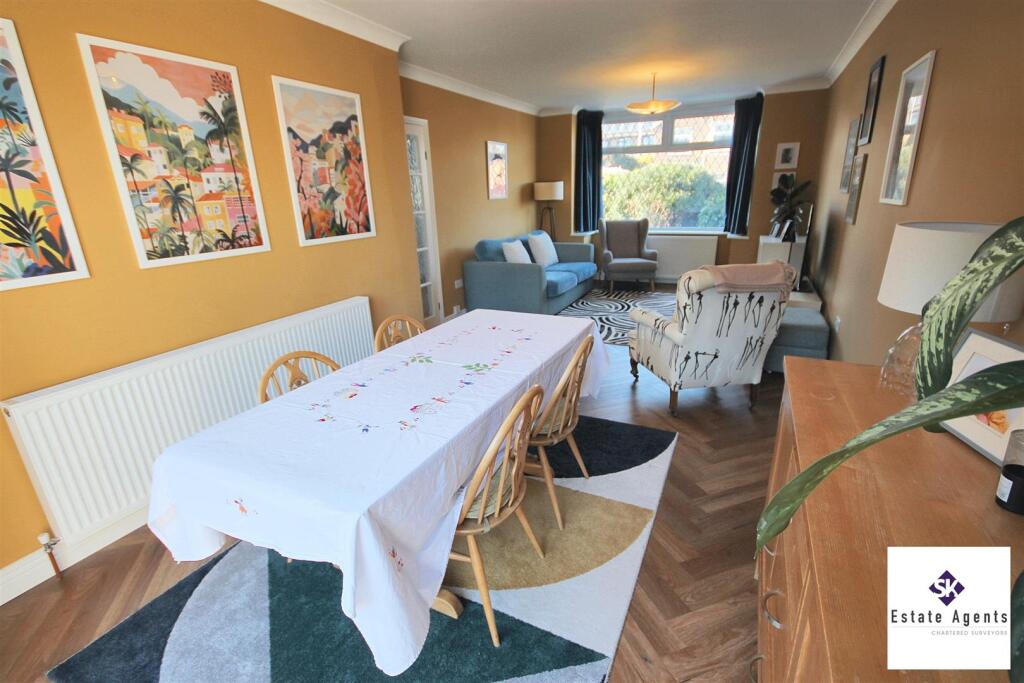 Lounge/Diner