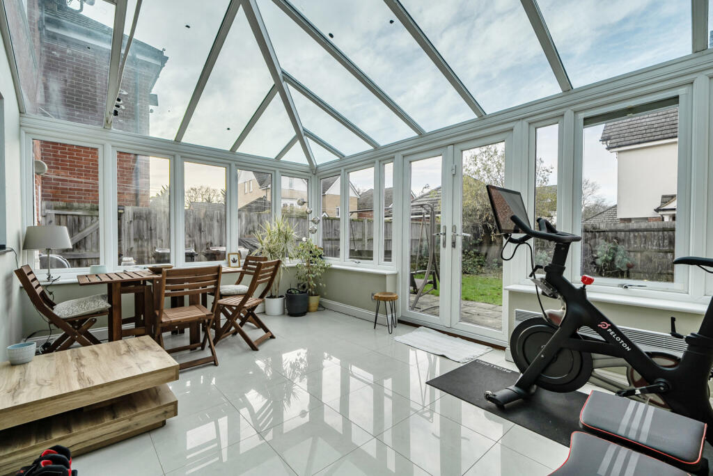 1393839-21-694944...