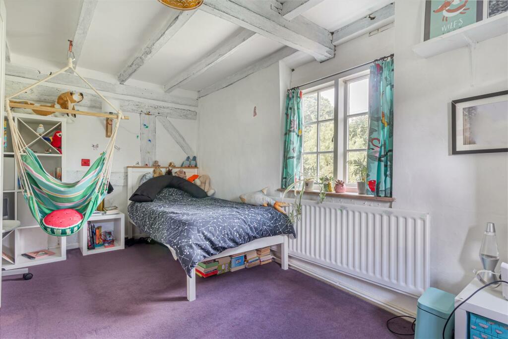 Bedroom-6-1.jpg