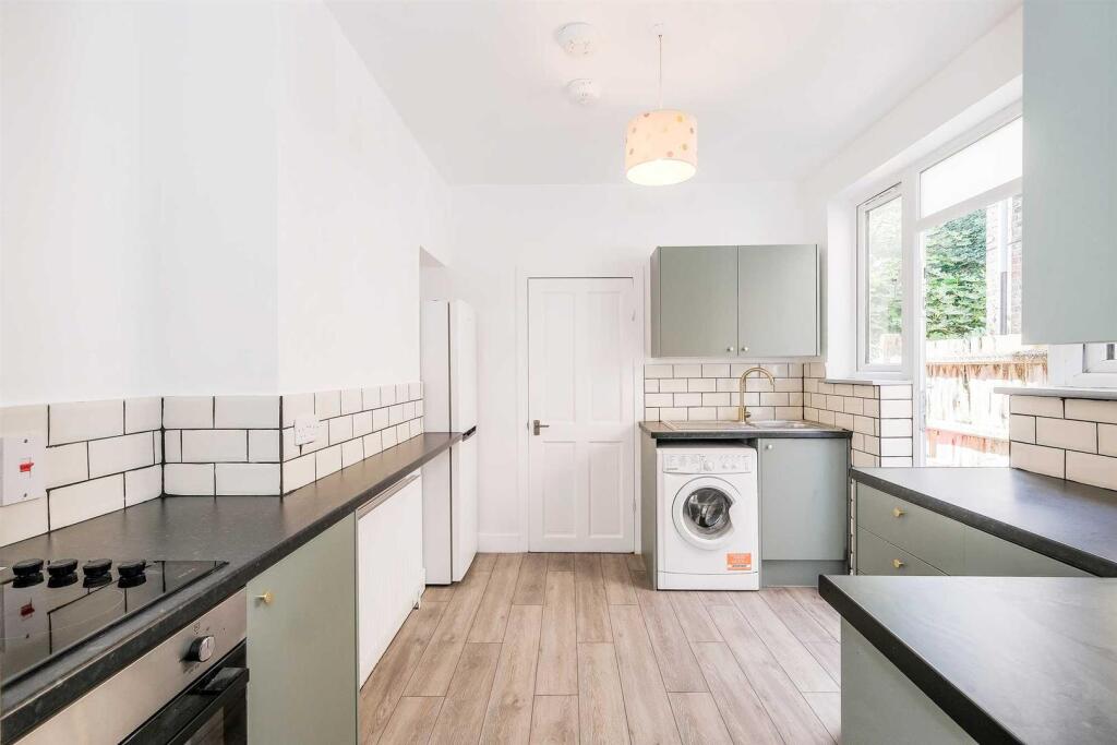 6 Cornwallis road-9.JPG