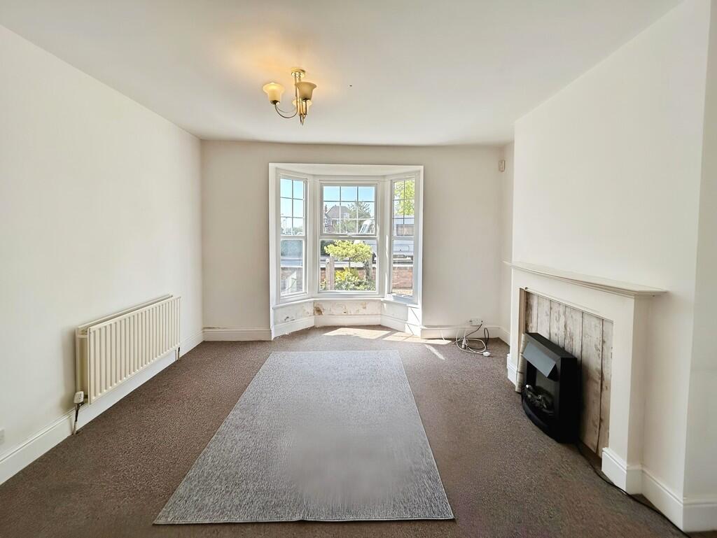 8ac0c093-WhatsApp...