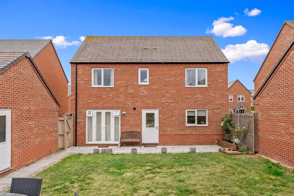 45 Tannery Drive-14.jpg