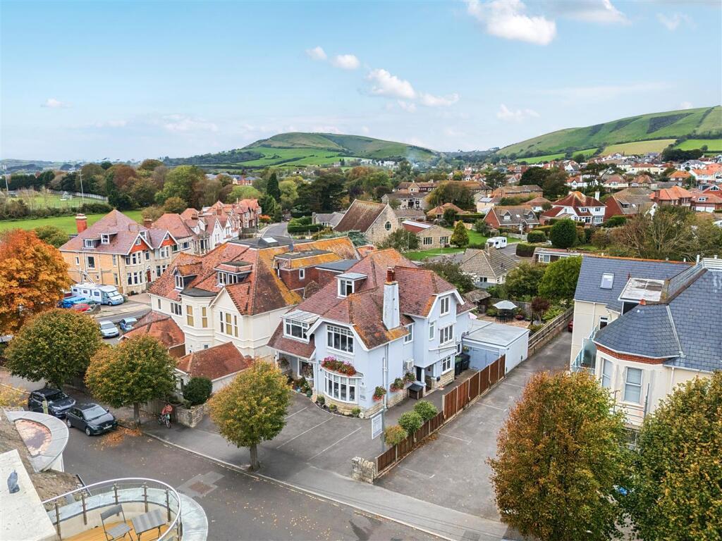 1362593 D (5).jpg