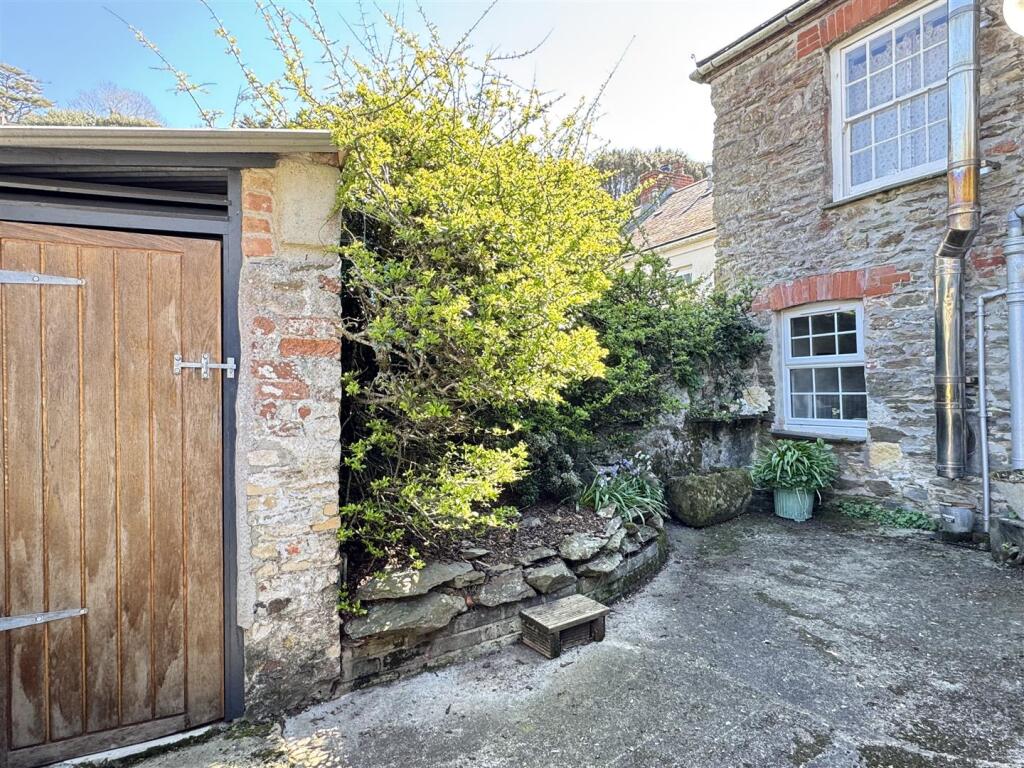 Outbuilding