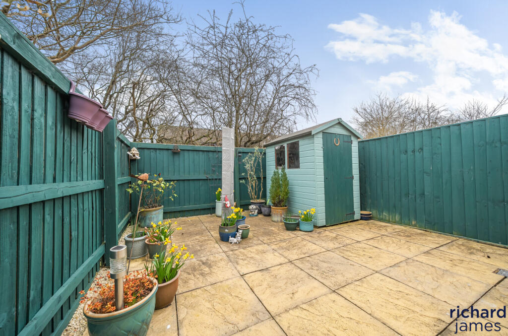 b00ffe24a1d14a3ebc49e8f27b86ce6a