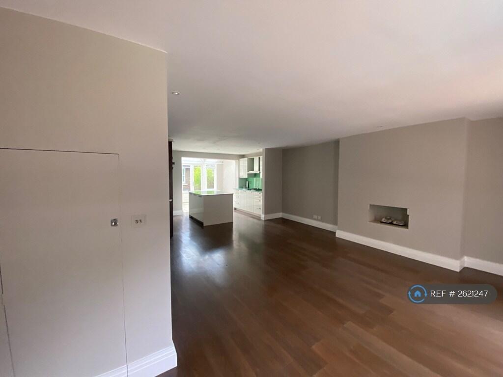 Living Room Area 