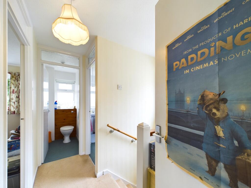 CAM02023G0-PR0061-STILL027