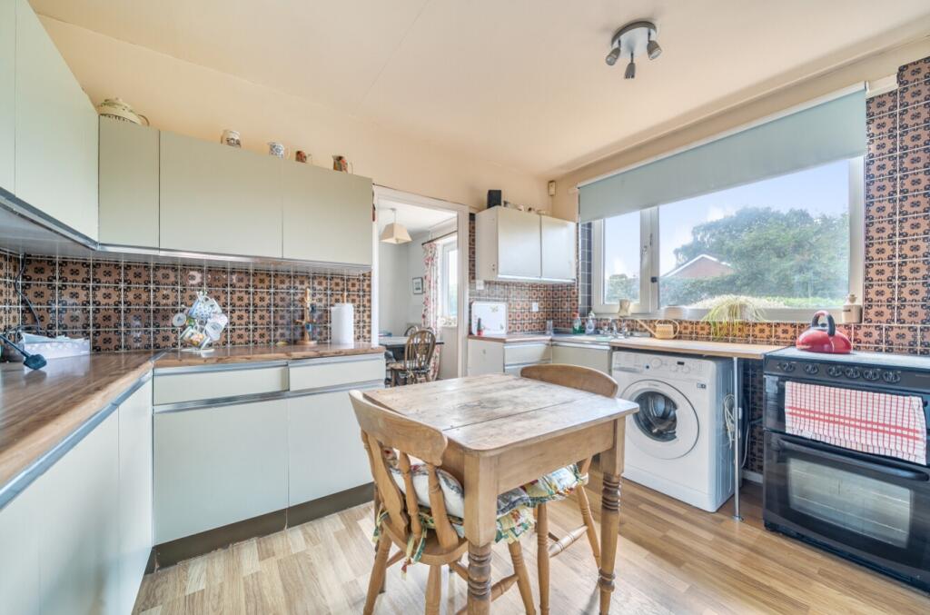 1321037-5-686d51f336f3b