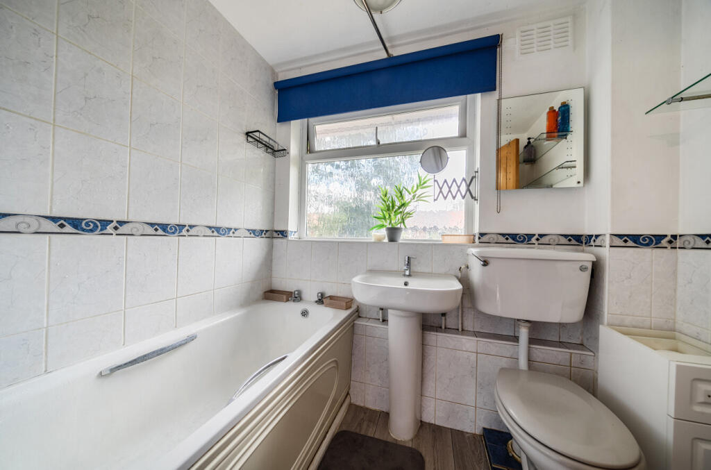 1335030-13-68b1af...