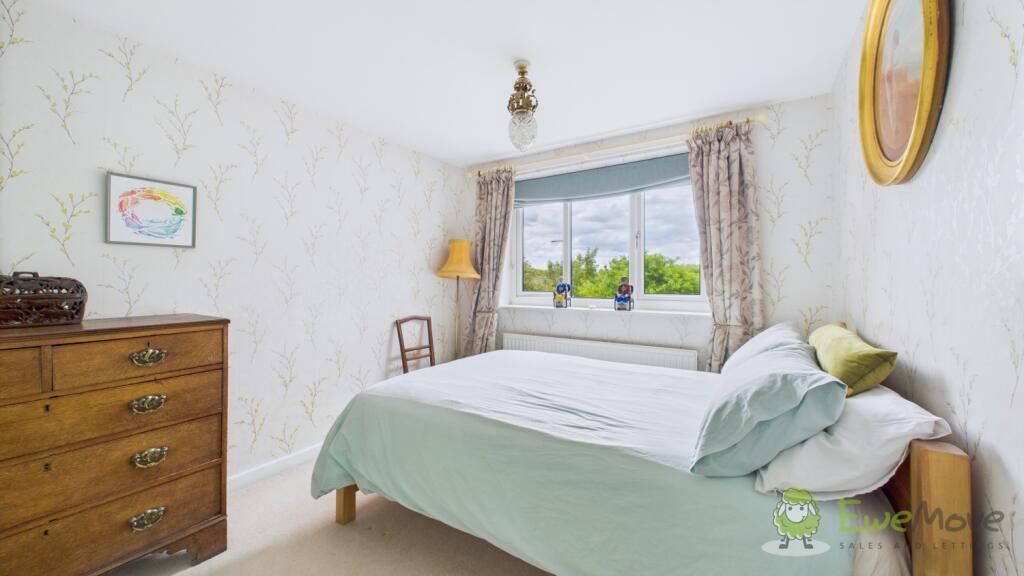 CAM03669G0-PR0022-STILL042