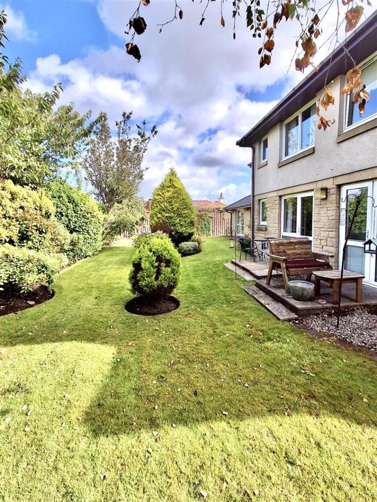 Fenwick Road, Giffnock