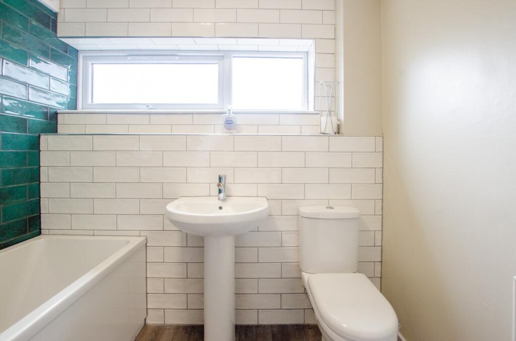 37 Wallace Road TPS Bodmin 01208 74182-05