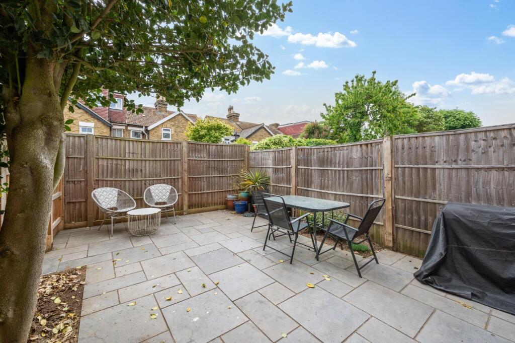 IDMISTON ROAD, 14B- (7).jpg