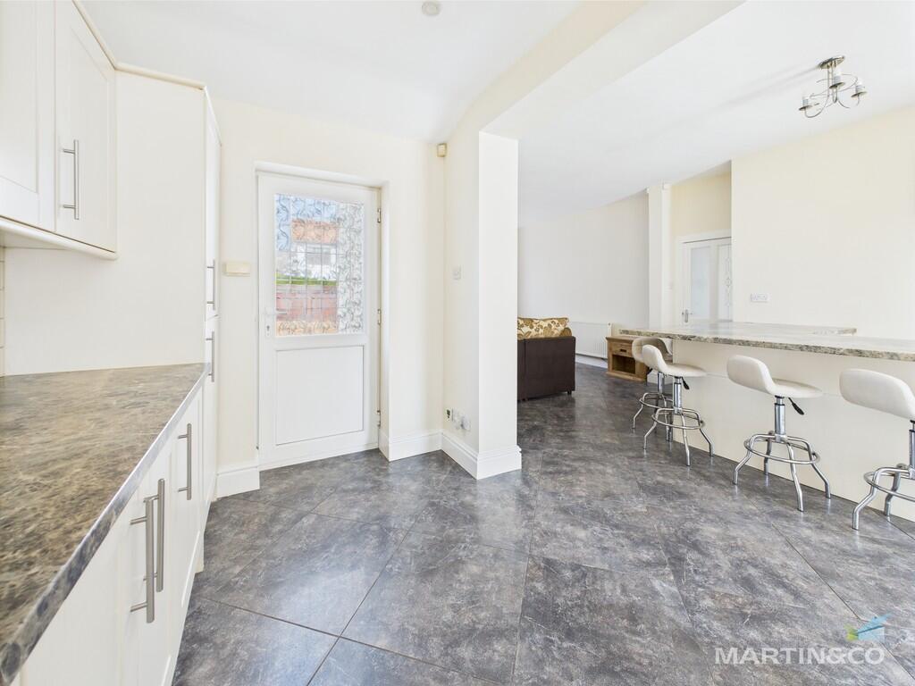 CAM03111G0-PR0311...