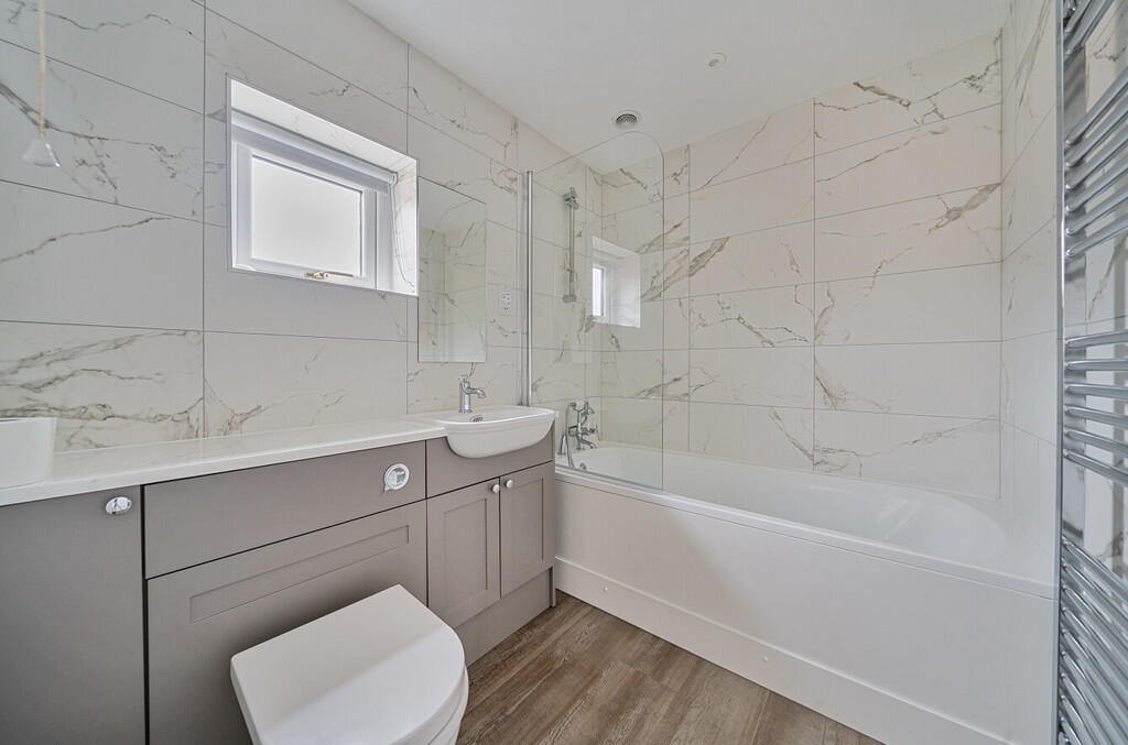 1393900-6-6941897...