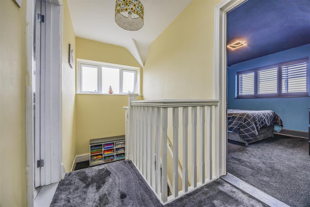 30 Uplands Road, Drayton-PorticoMarketing-SoldBy-4