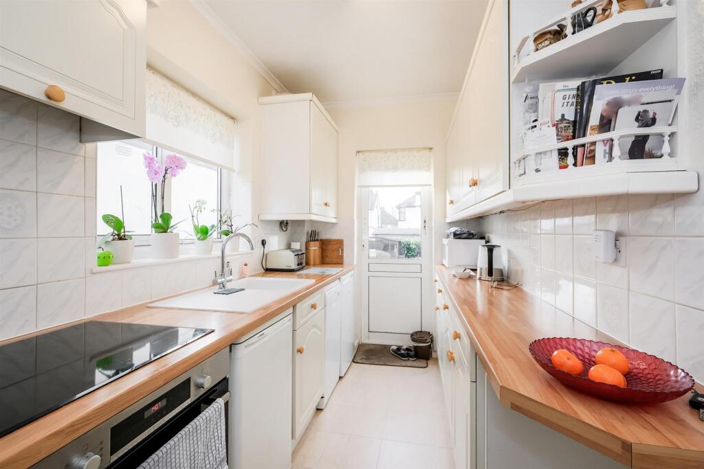 27 Harold Road-4_web.jpg