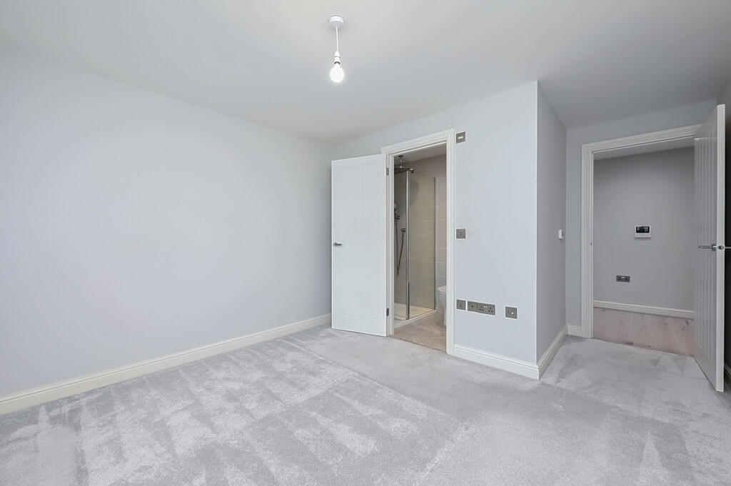 4 Fairway Heights...