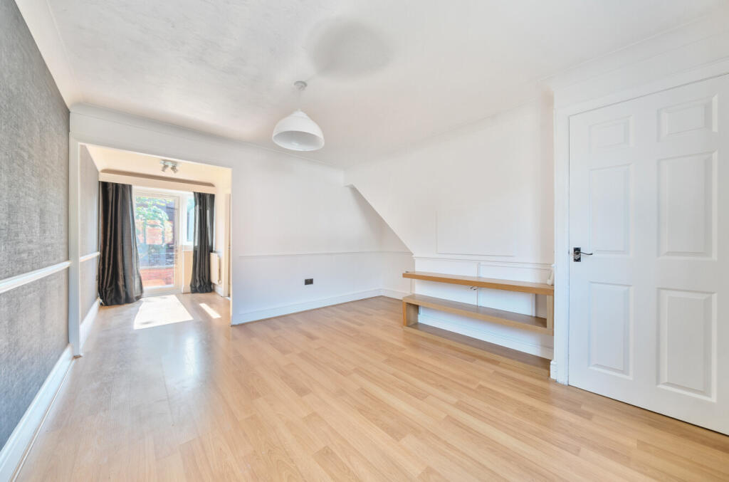 36-6814f2be6a20c-...