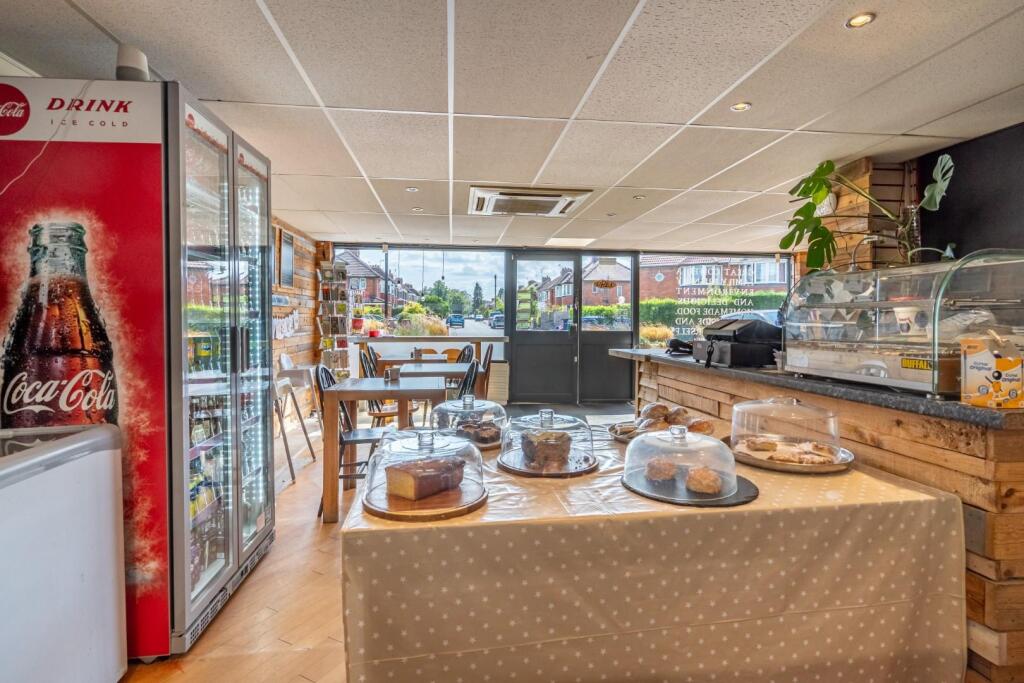 eastholme ave-10.jpg