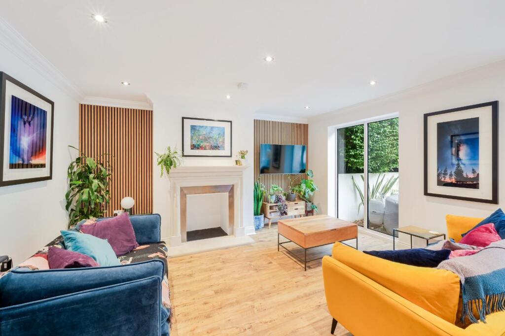 HOLLY LANE WEST (24).jpg