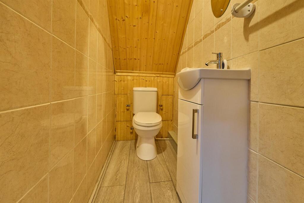 Separate WC