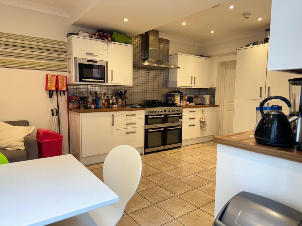 thumbnail_IMG_027...