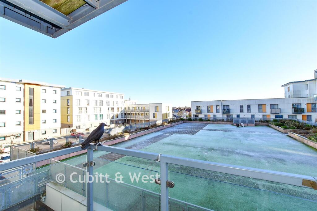 Balcony / Terrace